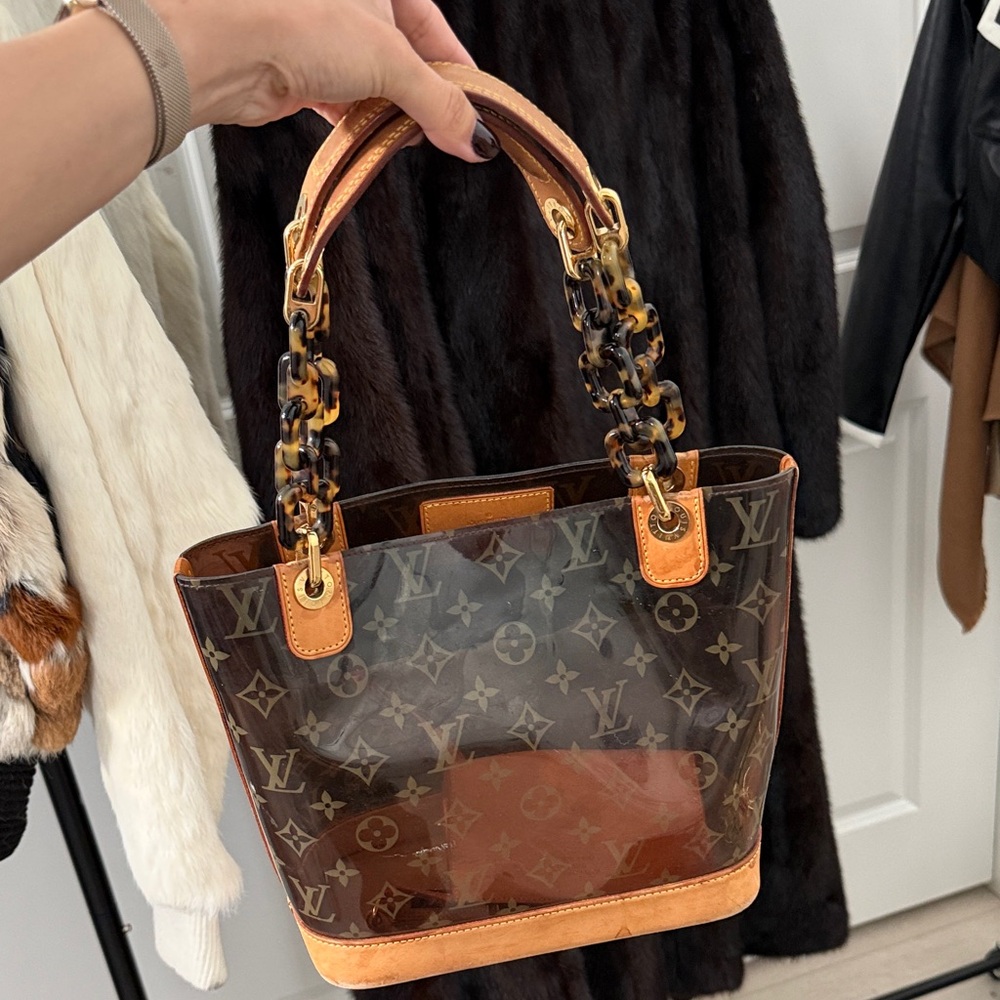 Louis Vuitton Tote